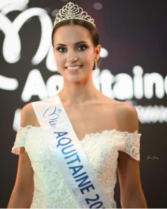 Lire la suite à propos de l’article Notre Miss Périgord Lola TURPIN élue Miss Aquitaine 2023